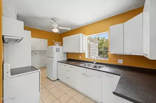 3515 E Amelia Ave, Phoenix, AZ 85018 - Photo 6