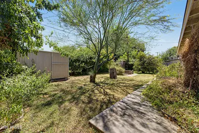 3515 E Amelia Avenue, Phoenix, AZ 85018 - Photo 20