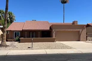 10624 W Griswold Rd, Peoria, AZ 85345 - Photo 1