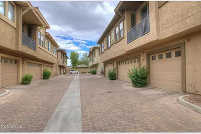 1225 N 36th Street #1084, Phoenix, AZ 85008 - Photo 1