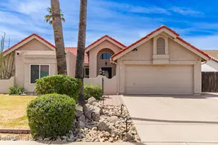11115 E Mercer Ln, Scottsdale, AZ 85259 - Photo 1