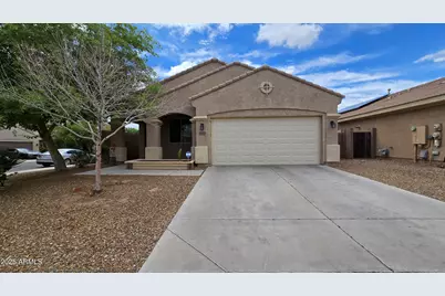 8012 S 70th Drive, Laveen, AZ 85339 - Photo 1