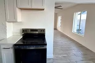 1021 E Fillmore St, Phoenix, AZ 85006 - Photo 10