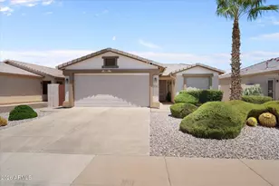 3758 E Peach Tree Dr, Chandler, AZ 85249 - Photo 1