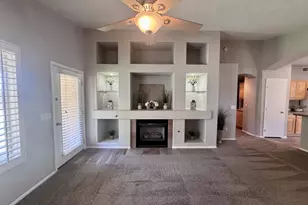 7717 W Via Montoya Dr, Peoria, AZ 85383 - Photo 8
