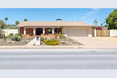 11028 N 44th Street, Phoenix, AZ 85028 - Photo 1