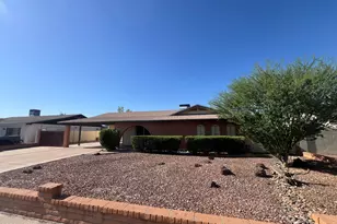 4055 W Mescal St, Phoenix, AZ 85029 - Photo 1
