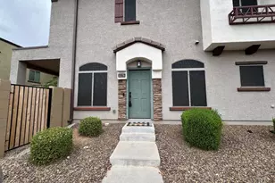 2725 E Mine Creek Rd, Phoenix, AZ 85024 - Photo 1