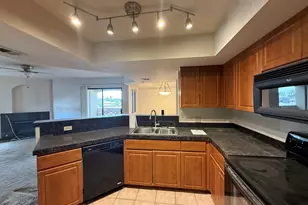 5104 N 32nd St, Phoenix, AZ 85018 - Photo 1