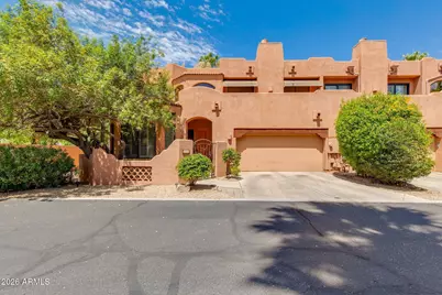 4545 N 42nd Street #5, Phoenix, AZ 85018 - Photo 1