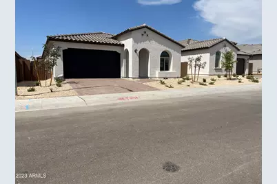 11148 W Parkway Drive, Tolleson, AZ 85353 - Photo 1