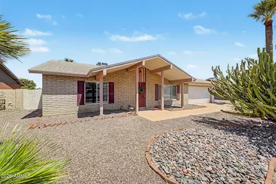 12011 S Tomi Drive, Phoenix, AZ 85044 - Photo 1