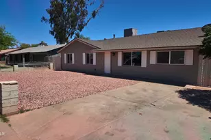 6213 W Palm Ln, Phoenix, AZ 85035 - Photo 1