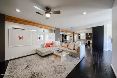 5426 N 81st Place, Scottsdale, AZ 85250 - Photo 1