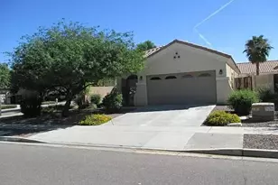 4043 S Vineyard Ave, Gilbert, AZ 85297 - Photo 1