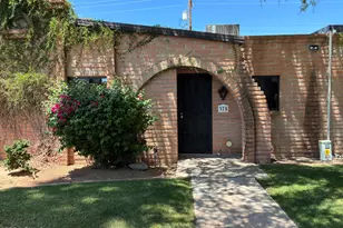 3066 N 32nd St, Phoenix, AZ 85018 - Photo 1