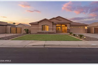 7329 N 82nd Avenue, Glendale, AZ 85303 - Photo 1