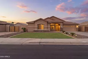 7329 N 82nd Ave, Glendale, AZ 85303 - Photo 1