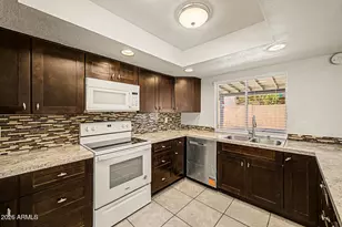 11413 N 56th Ave, Glendale, AZ 85304 - Photo 10