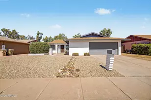 11413 N 56th Ave, Glendale, AZ 85304 - Photo 2
