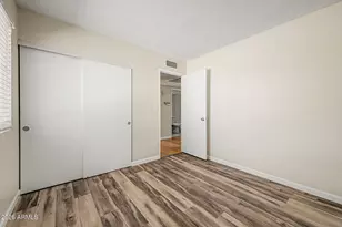 11413 N 56th Ave, Glendale, AZ 85304 - Photo 22