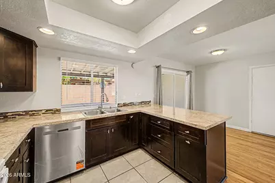 11413 N 56th Avenue, Glendale, AZ 85304 - Photo 12
