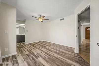 11413 N 56th Avenue, Glendale, AZ 85304 - Photo 16