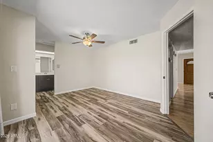 11413 N 56th Ave, Glendale, AZ 85304 - Photo 16