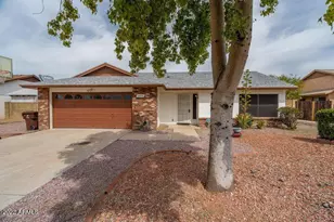 8826 W Diana Ave, Peoria, AZ 85345 - Photo 1
