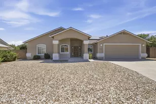7492 E Peak Pl, Prescott Valley, AZ 86315 - Photo 1