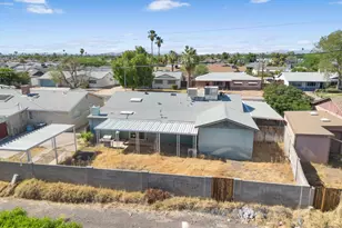 3311 W Paradise Dr, Phoenix, AZ 85029 - Photo 12