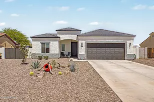 15901 S Saxon Rd, Arizona City, AZ 85123 - Photo 1