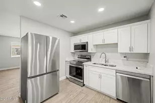 4044 W Burgess Ln, Phoenix, AZ 85041 - Photo 1
