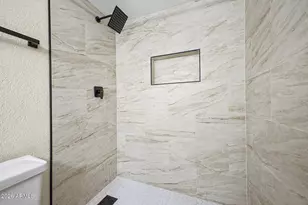 7001 S 41st St, Phoenix, AZ 85042 - Photo 26