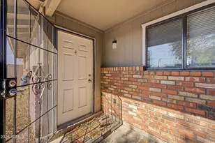 2931 E Beck Ln, Phoenix, AZ 85032 - Photo 1