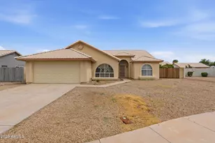7638 W Jenan Dr, Peoria, AZ 85345 - Photo 1