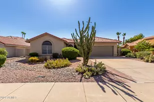 8495 S Maple Ave, Tempe, AZ 85284 - Photo 1