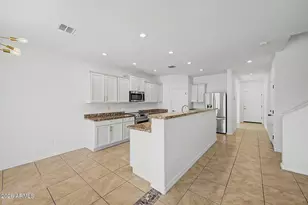 24433 W Sheraton Ln, Buckeye, AZ 85326 - Photo 12