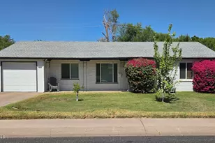 5740 N 11th Pl, Phoenix, AZ 85014 - Photo 1