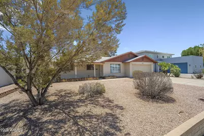1137 E Bishop Drive, Tempe, AZ 85282 - Photo 1