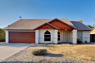 7748 W Cherry Hills Dr, Peoria, AZ 85345 - Photo 1