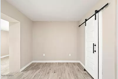 5534 N 31st Drive, Phoenix, AZ 85017 - Photo 6