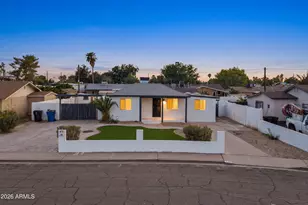 934 S Pioneer St, Mesa, AZ 85204 - Photo 1