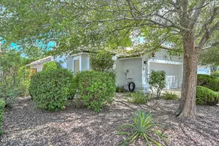 18615 N 43rd St, Phoenix, AZ 85050 - Photo 1