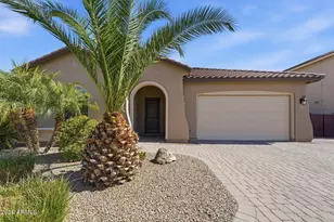 129 W White Oak Ave, Queen Creek, AZ 85140 - Photo 1