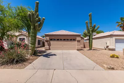 4634 E Grovers Avenue, Phoenix, AZ 85032 - Photo 1