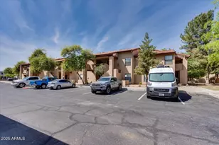 1351 N Pleasant Dr, Chandler, AZ 85225 - Photo 1