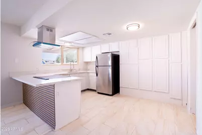 7728 W Cheery Lynn Road, Phoenix, AZ 85033 - Photo 14