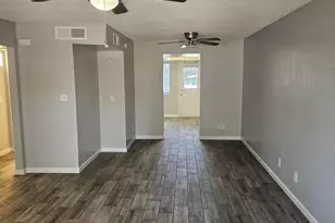 3818 E Earll Dr, Phoenix, AZ 85018 - Photo 1