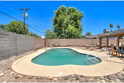 7130 N 23rd Avenue, Phoenix, AZ 85021 - Photo 8